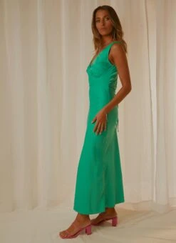 Loren Maxi Dress - Jade Green -Oofos shop 7f9c3c15cda84552871a14cde81d0288