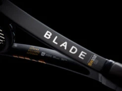 Wilson Blade SW102 Autograph (endorsed By Serena Williams) -Oofos shop EfuJG4QWkAEx5gt