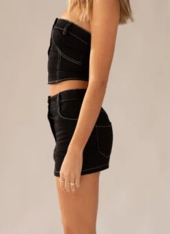 You Know The Drill Mini Skirt - Pitch -Oofos shop a754cb699b2d49a49d6b893053989953