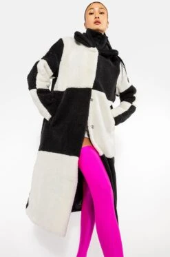 AZALEA WANG CHECK IT LONG TEDDY TRENCH