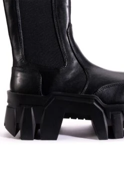 AZALEA WANG KELIANNA CHUNKY BOOT IN BLACK -Oofos shop azalea wang kelianna chunky boot in black black 5 5