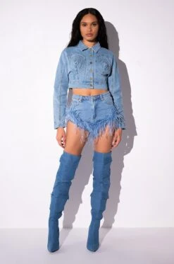 BIG ENERGY FEATHER JEAN SHORT -Oofos shop big energy feather jean short light blue denim 9 9