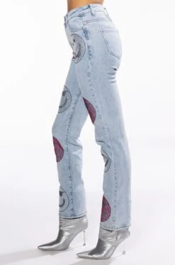 SMILEY FACES RHINESTONE HIGH RISE STRAIGHT LEG JEANS -Oofos shop smiley faces rhinestone high rise straight leg jeans light blue denim 6 6
