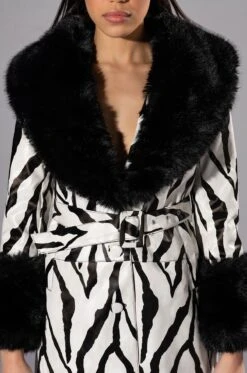 TRES ZEBRA FAUX FUR COAT -Oofos shop tres zebra faux fur coat black white 7 7